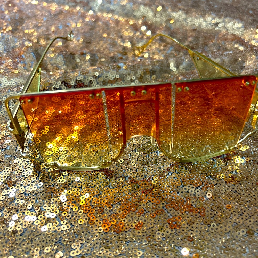 Orange gold gradient cool shades